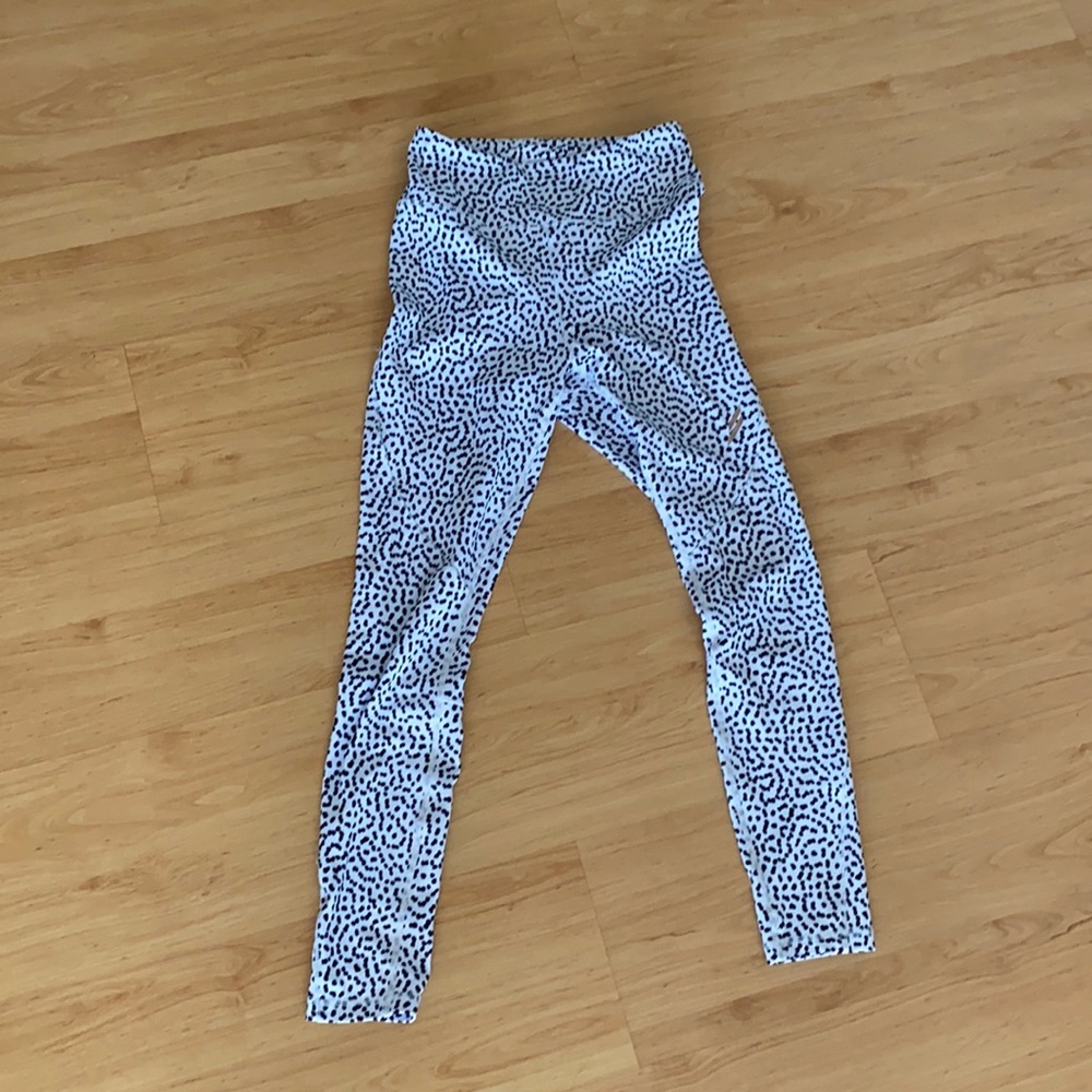 Do You Even White leopard print leggings